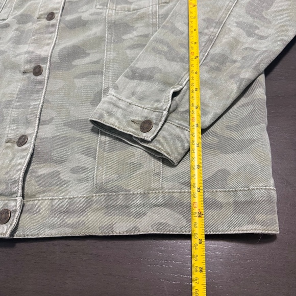 Mud Pie Camo Jean Jacket Women’s Size L - Picture 6 of 8
